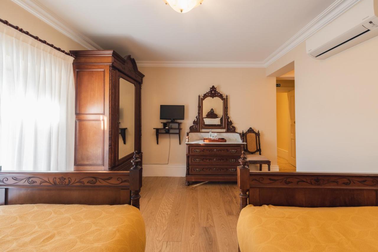 Quinta Do Outeiro Guest House Resende Bagian luar foto