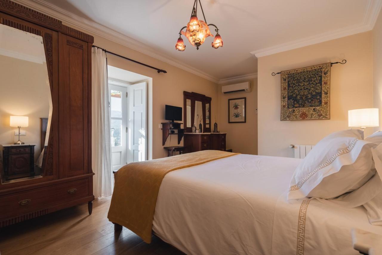 Quinta Do Outeiro Guest House Resende Bagian luar foto