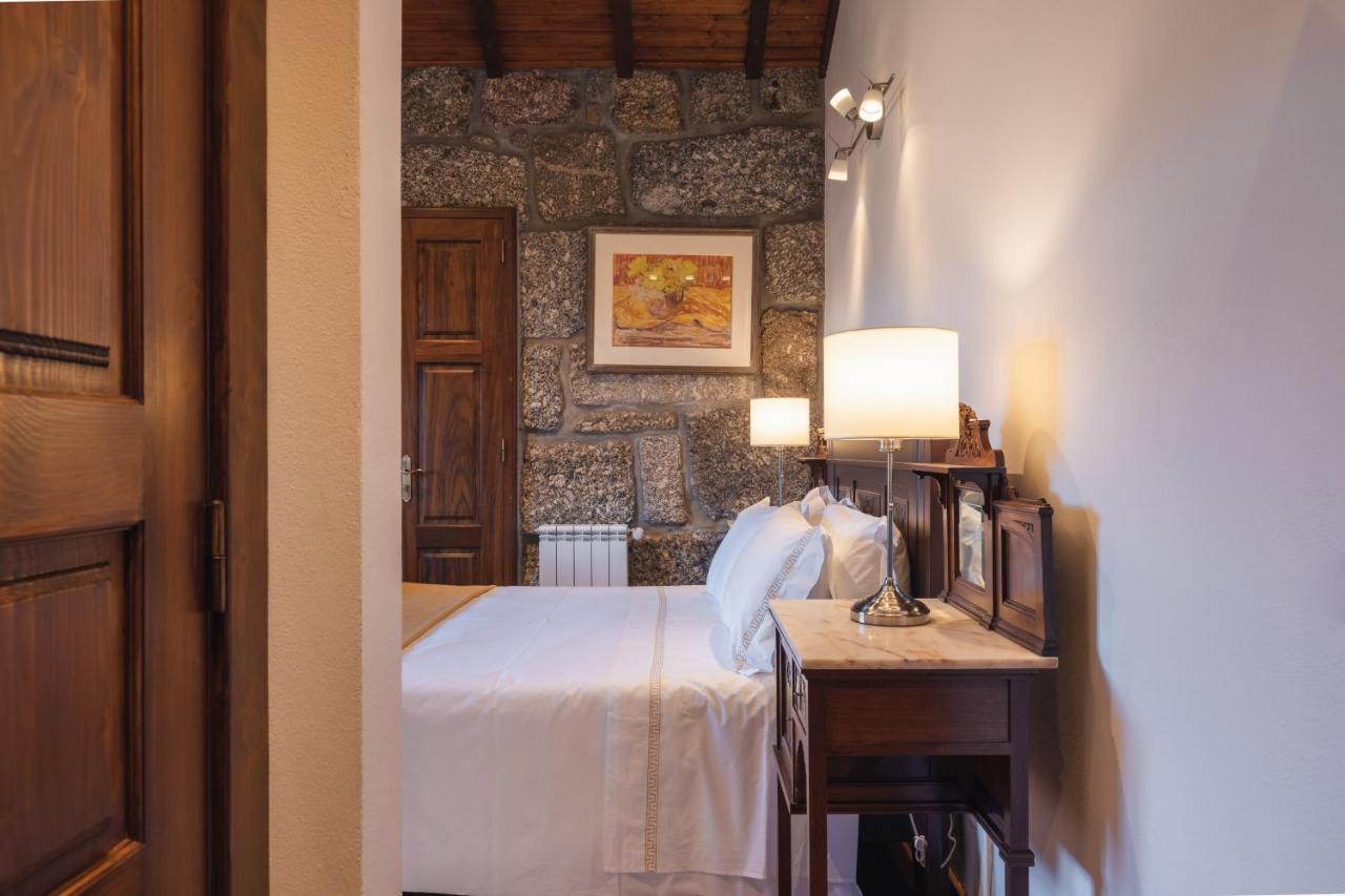 Quinta Do Outeiro Guest House Resende Bagian luar foto